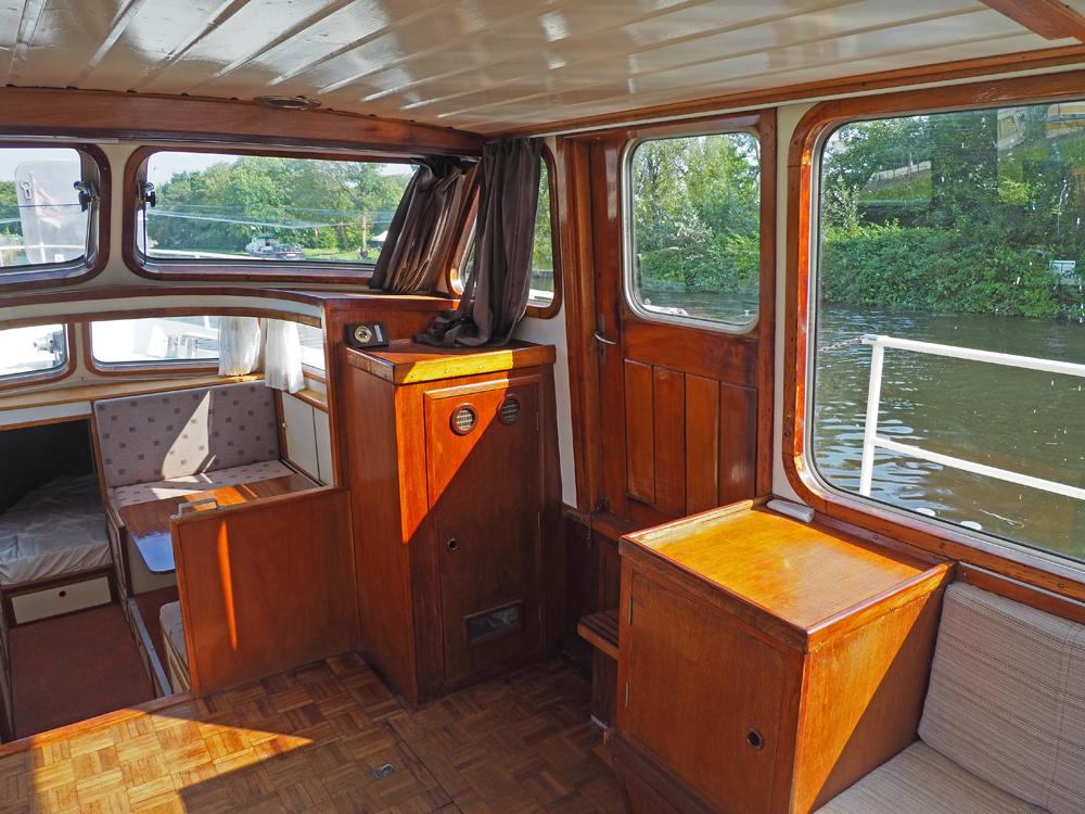 Steuerhaus, Innenausstattung